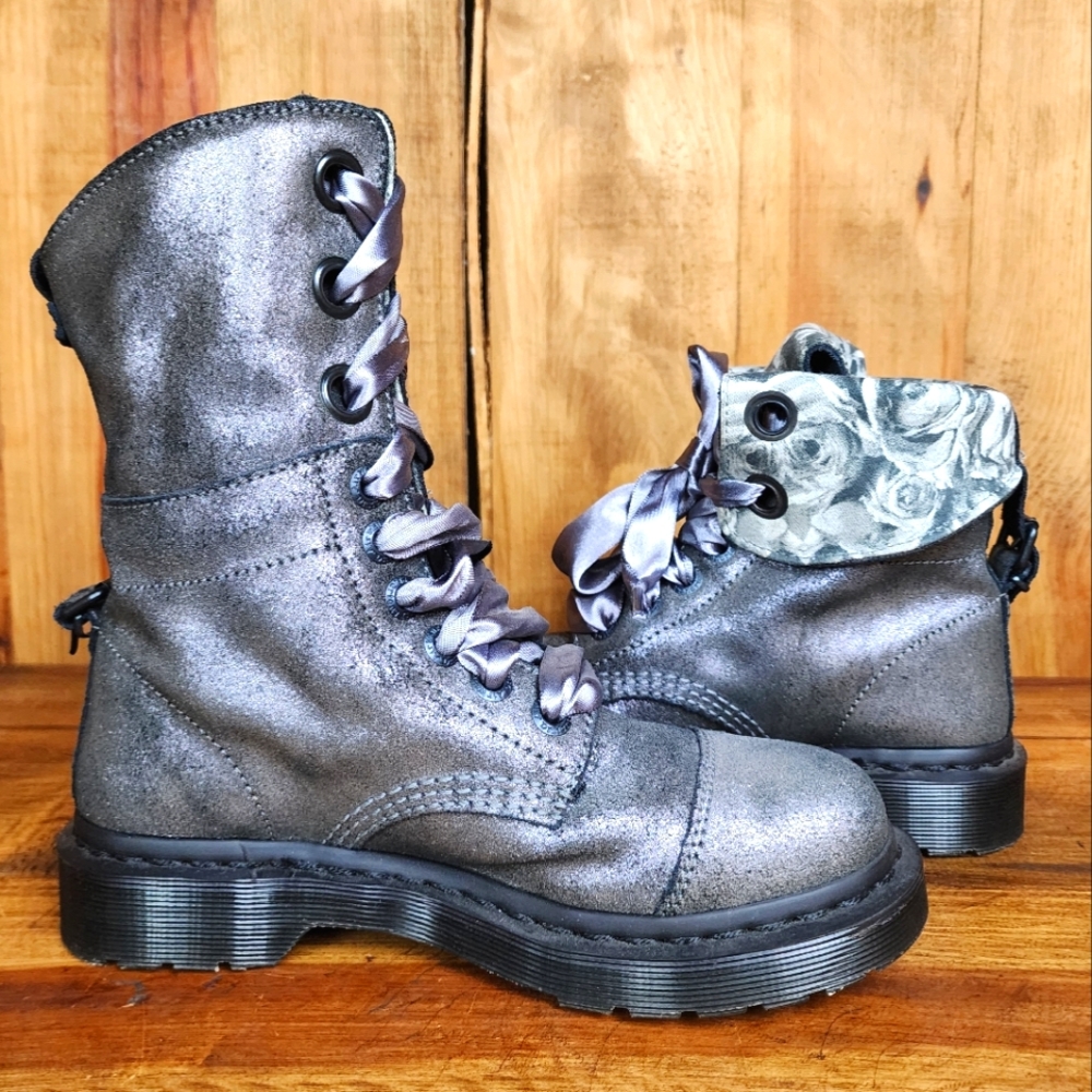Dr. Martens Metallic Gun Metal Aimilie